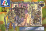 German Paratroopers "Grune Teufel" from the WWII - Plastic Kit - 1:72 Scale