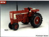 Farmall 806 NF Tractor - 1:64 Scale