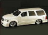 2002 Ford Expedition - 1:24 Scale