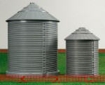 Farm Country Grain Bin Playset - 1:64 Scale