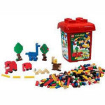 LEGO Creator: Small Bucket - Fun With Bricks