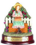Idlewild Collection - Waiting Figurine