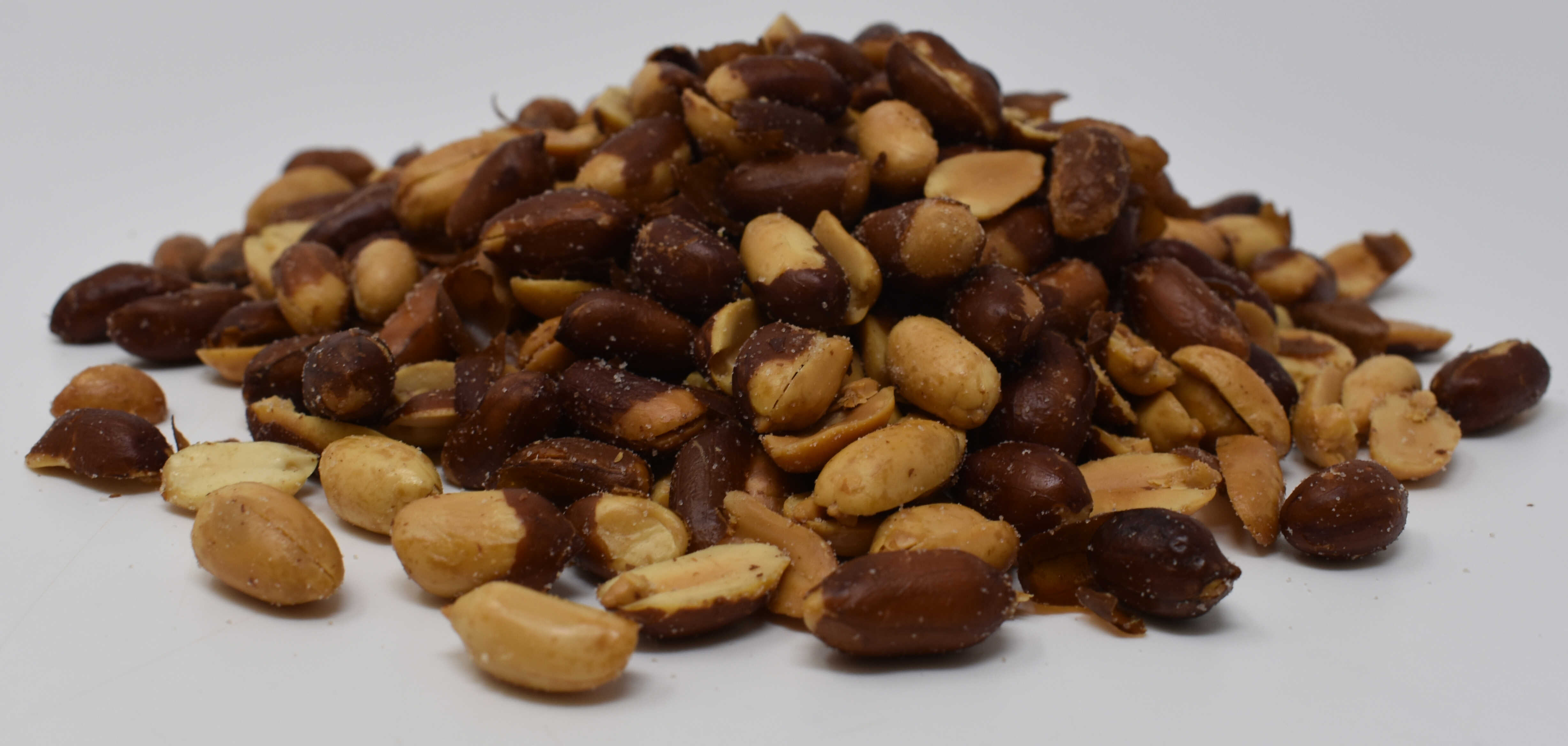 Peanuts <BR>(Redskin, Roasted and Salted) - Side Photo