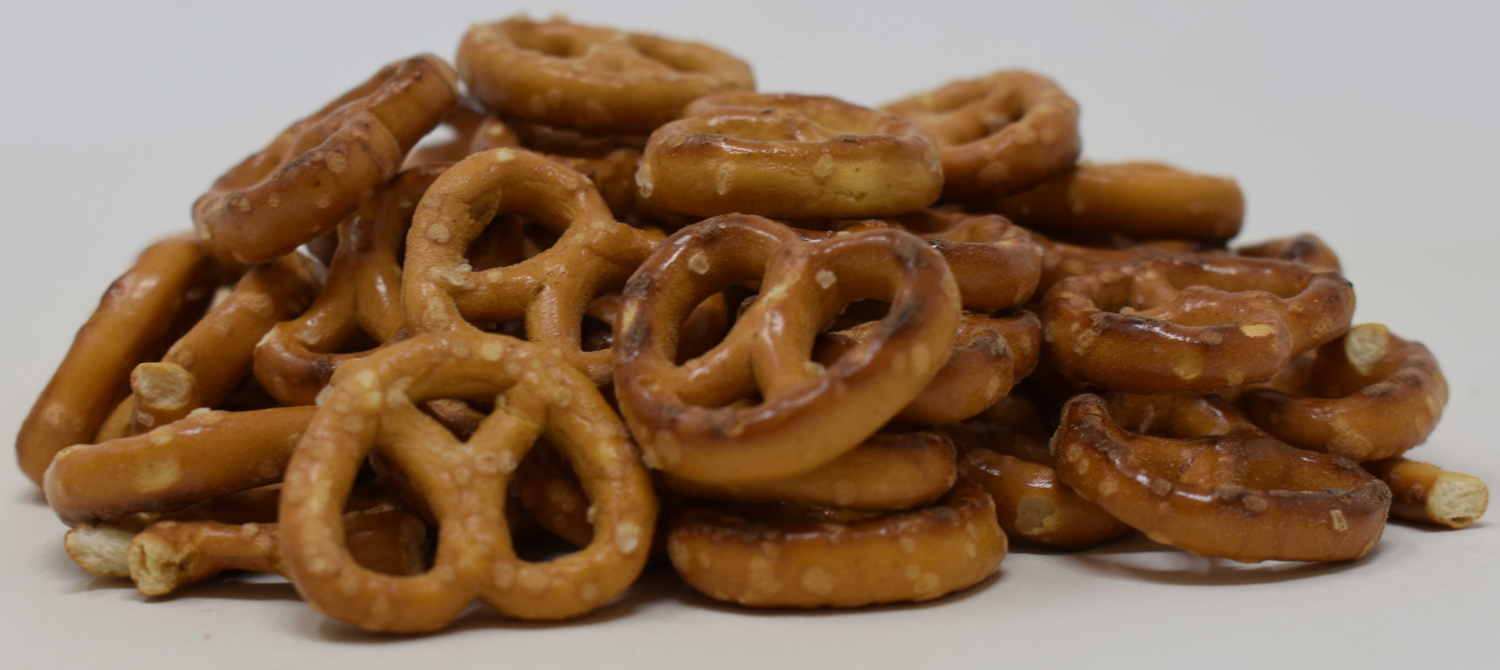 Micro Miniature Pretzels - Side Photo