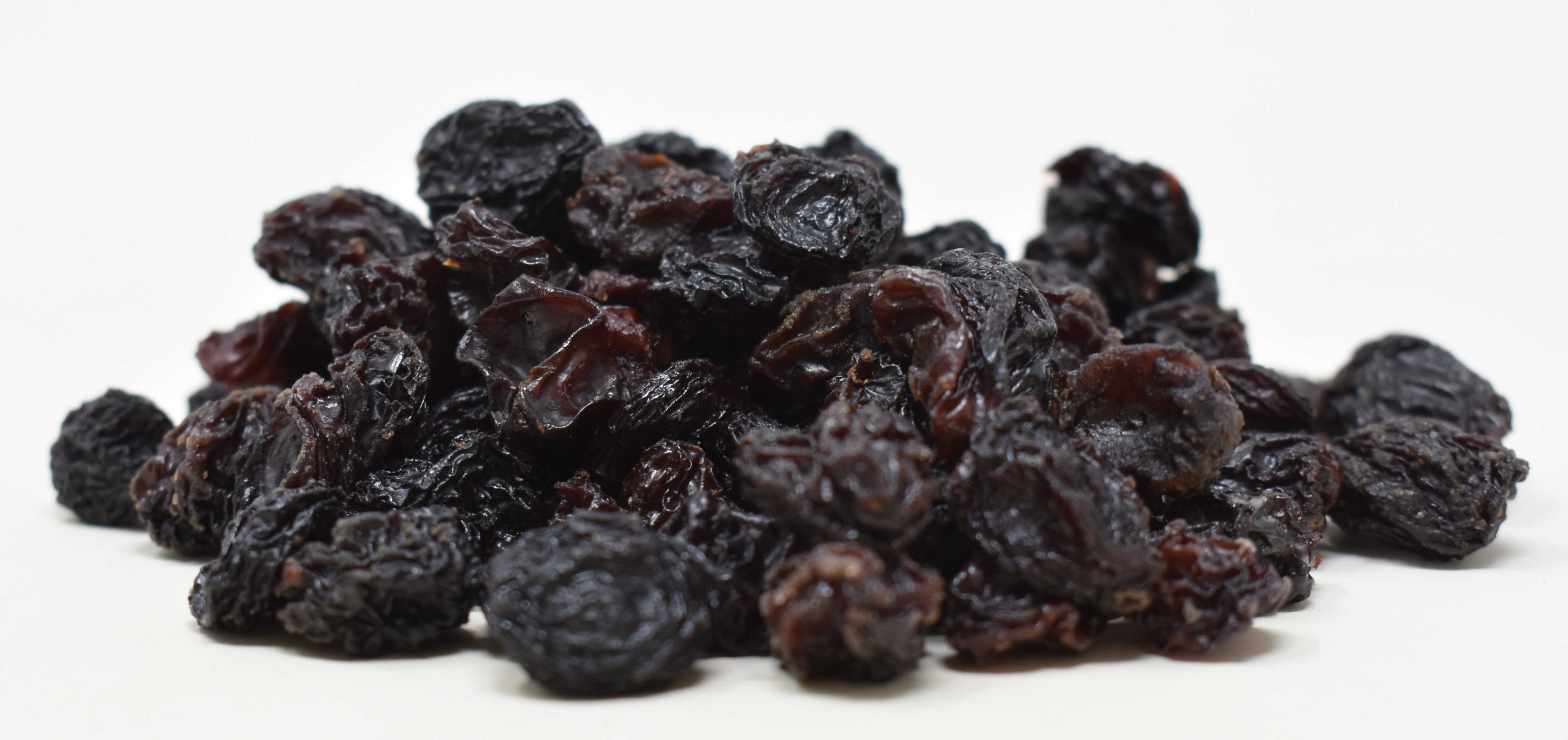 Flame Jumbo Raisins - Side Photo